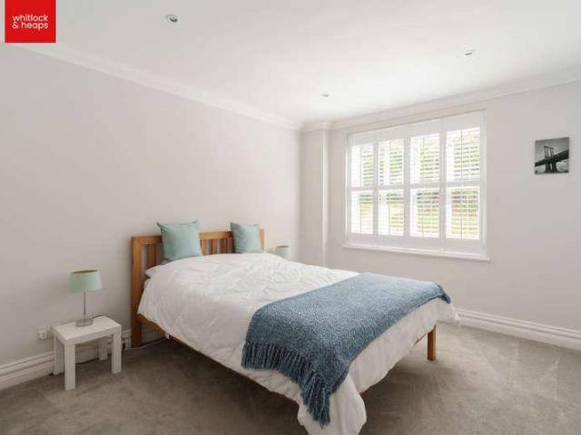 Flat for sale in Aldrington