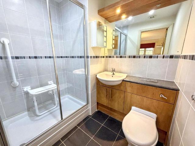 Flat for sale in Forest Hall, North Tyneside