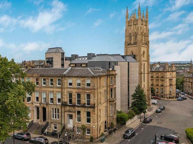 Flat for sale in Glasgow, Woodlands