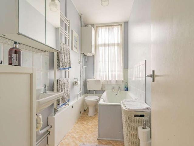 Flat for sale in St James, Sandown Park