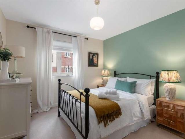 Flat for sale in London Borough of Merton, Greater London