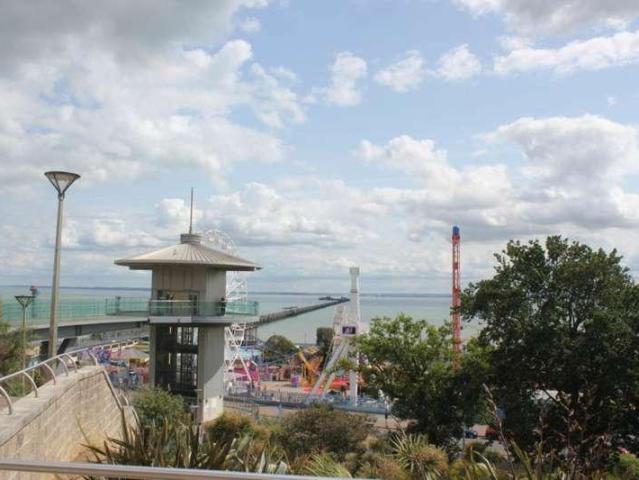 Flat for sale in Southend-on-sea, Southchurch