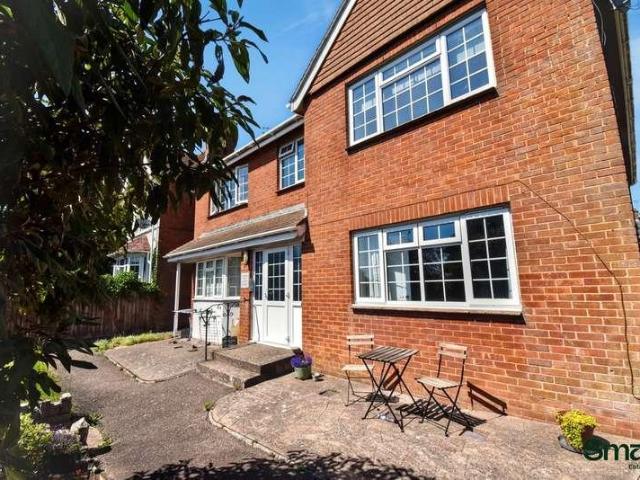 Flat for sale in Watergate, Devon