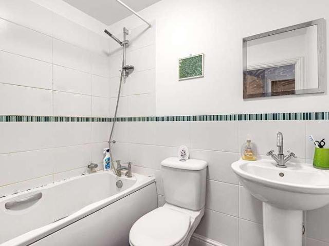 Flat for sale in Caldecott, Dromore