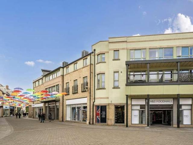 Flat for sale in Black Bourton, Oxfordshire