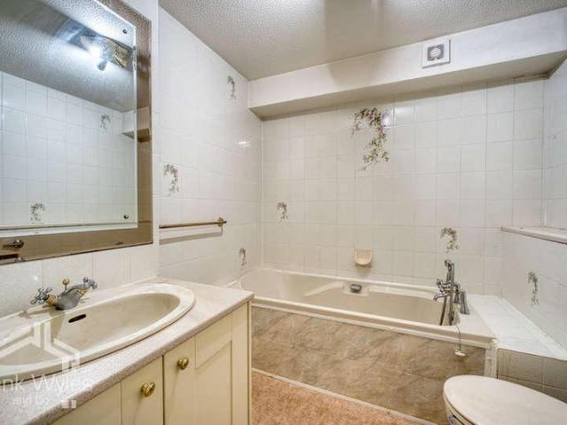 Flat for sale in St Annes, Lancashire
