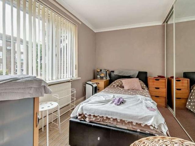 Flat for sale in South Yorkshire