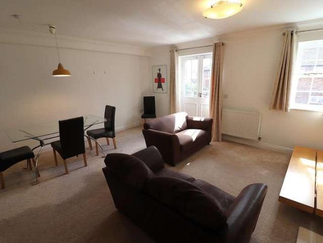 Flat for sale in Old Town, Shephall