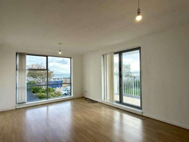Flat for sale in Lilliput, Poole