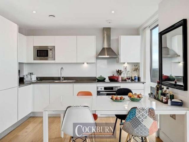 Flat for sale in Well Hall, Greater London