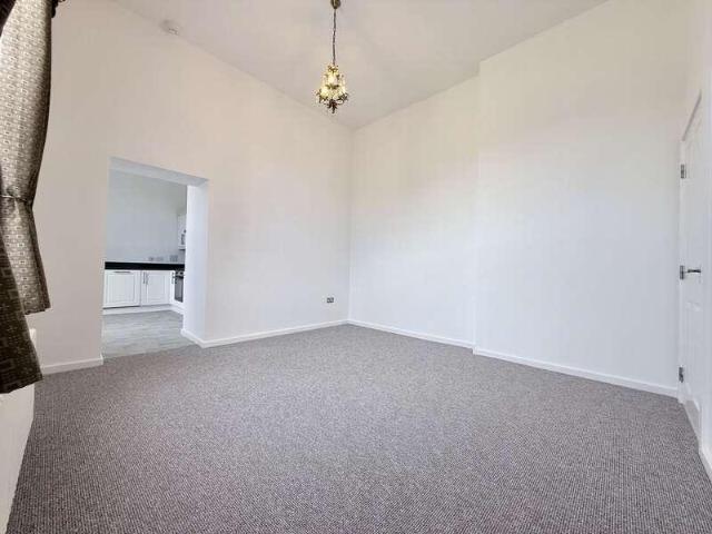 Flat for sale in Westbrook, Acol