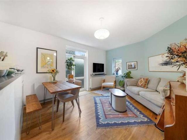 Flat for sale in London Borough of Camden, Greater London