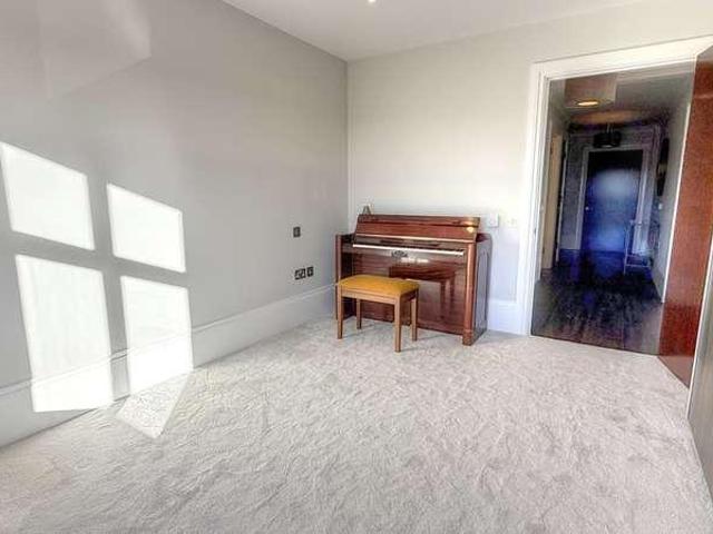 Flat for sale in West Liss, Bolton Low Houses