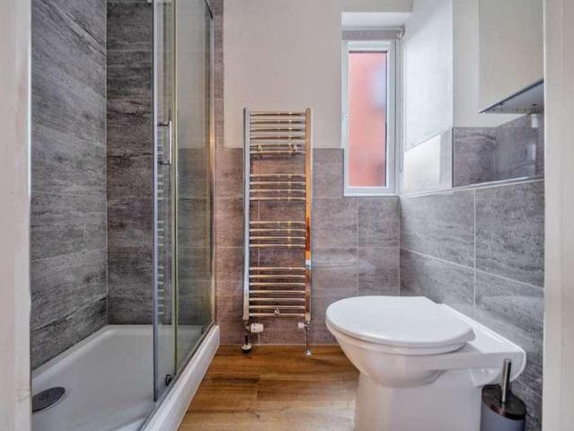 Flat for sale in Summertown, Oxford