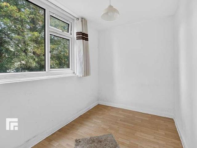 Flat for sale in Falcon Lodge, Wales