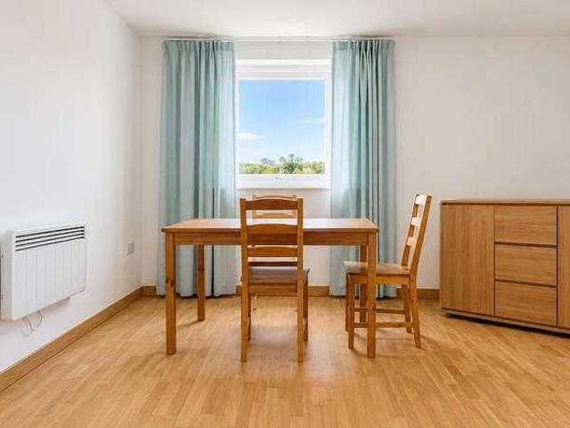 Flat for sale in Hythe, Colchester