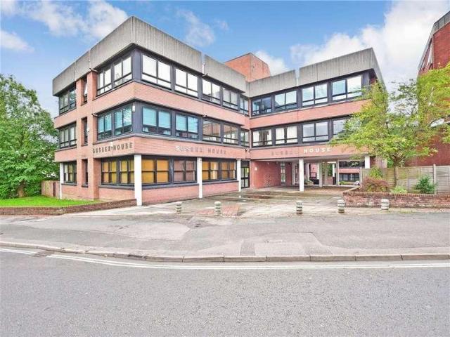 Flat for sale in Blackwell, Perryfields