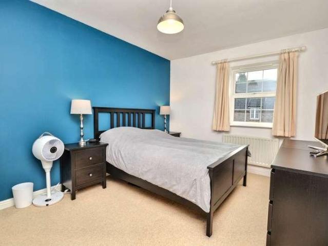 Flat for sale in Churchfields, Salisbury