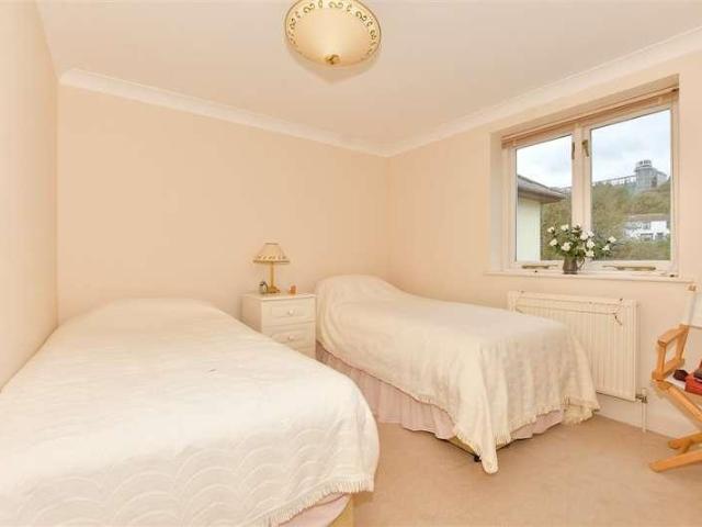 Flat for sale in Golden Valley, Folkestone