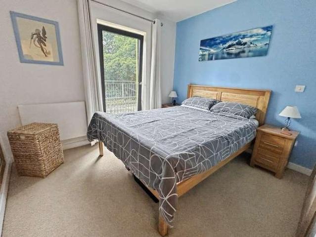 Flat for sale in West Cliff, Bournemouth