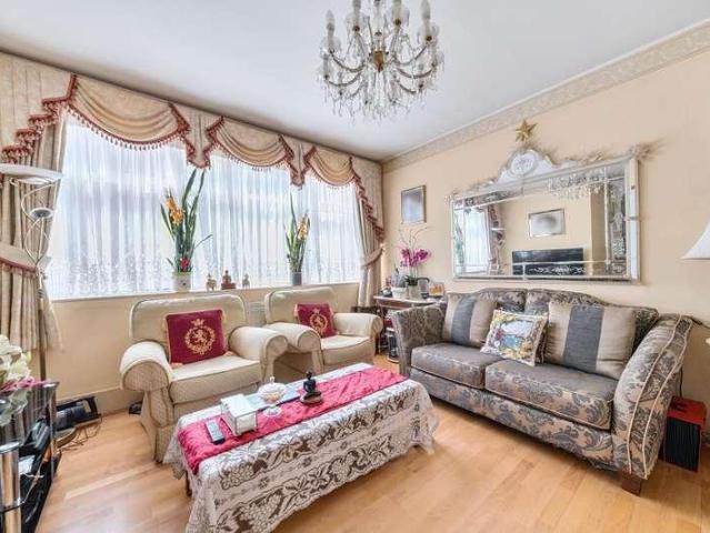 Flat for sale in St. John's Wood, Isle Of Man