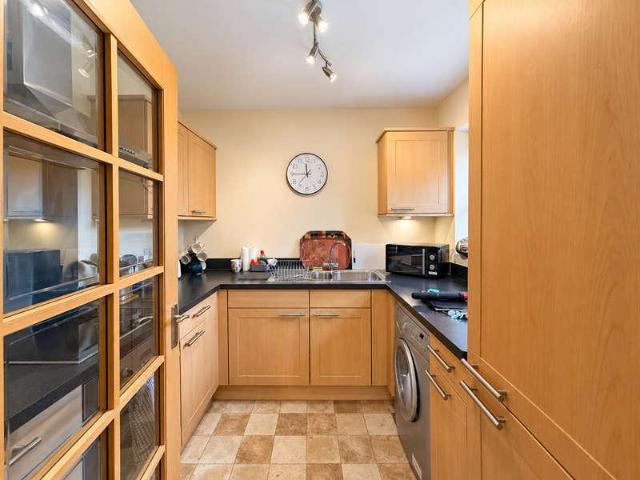 Flat for sale in Hollybank, New Forest