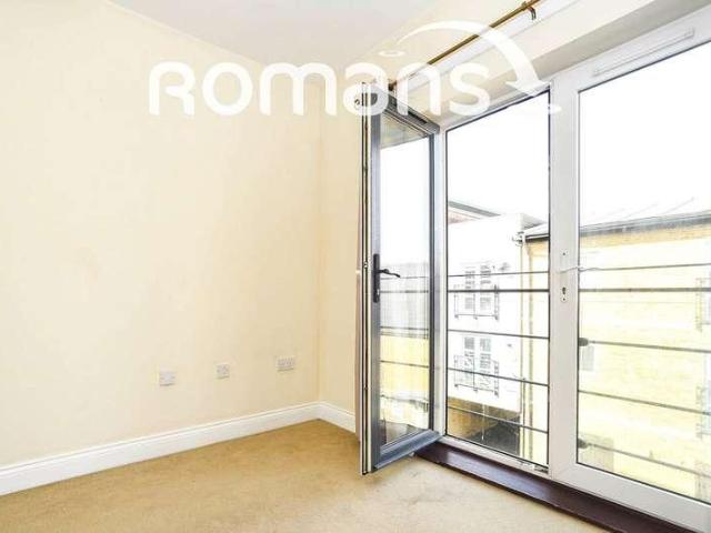 Flat for sale in Rodbourne, Swindon