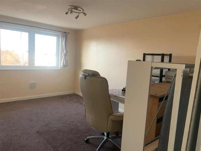 Flat for sale in Fratton, City Of Portsmouth