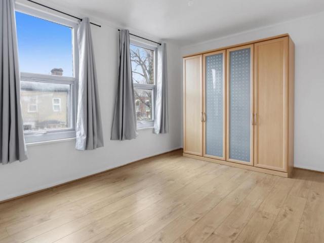 Flat for sale in South Tottenham, Greater London