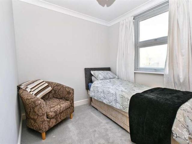 Flat for sale in Eastbourne, East Sussex