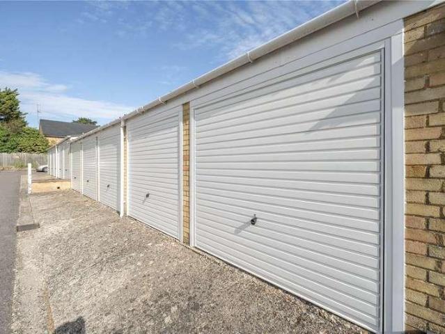 Flat for sale in Priest Down, Hampshire