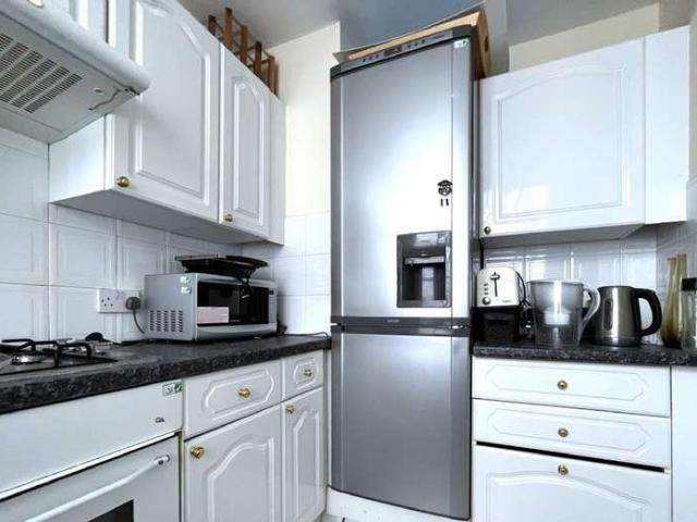 Flat for sale in St. John's Wood, Greater London