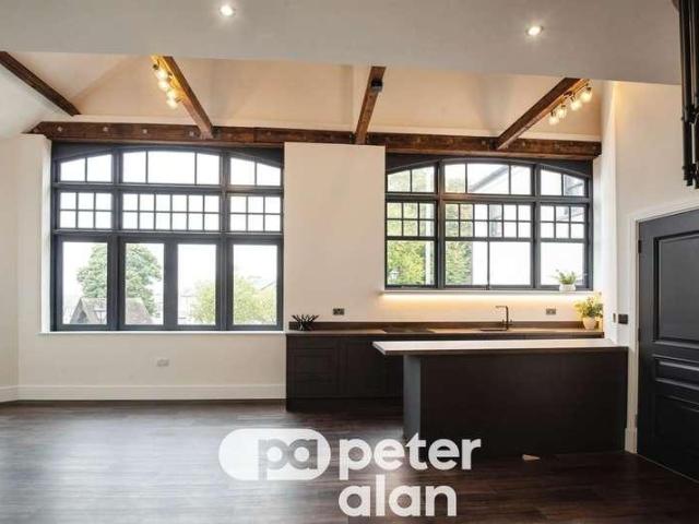Flat for sale in St. Woolos, Newport