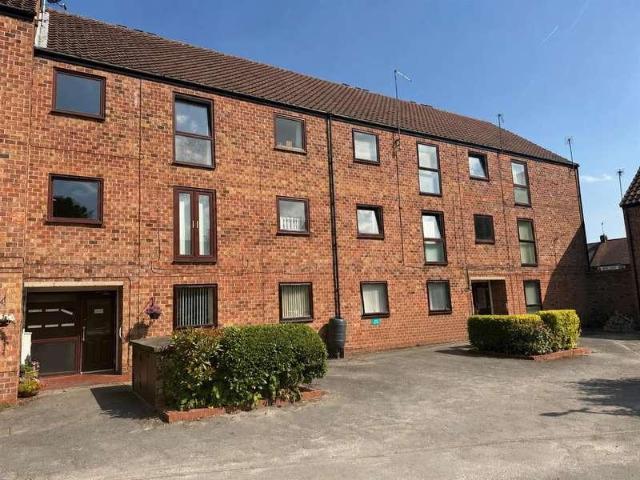 Flat for sale in Cottingham, East Riding Of Yorkshire