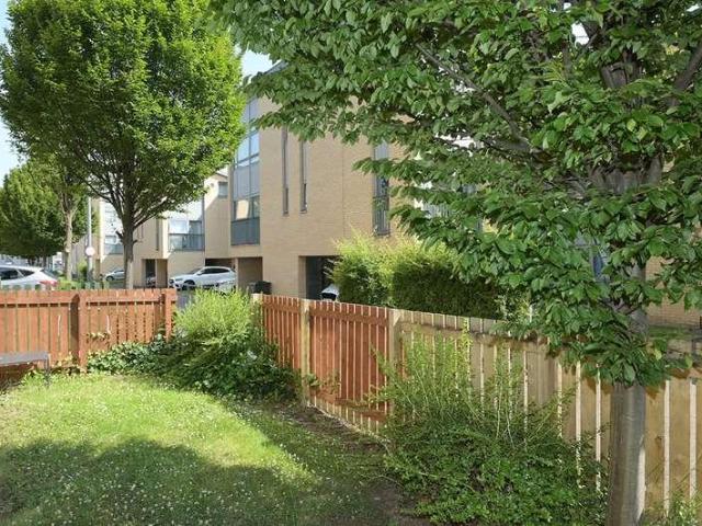Flat for sale in Bingham, Craigmillar