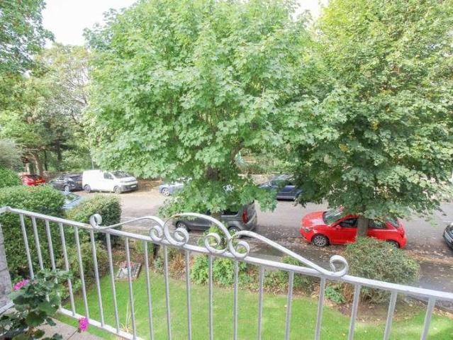 Flat for sale in Weston-super-mare, North Somerset