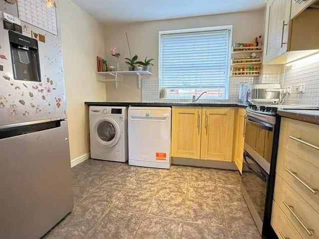 Flat for sale in Brandwood End, Birmingham