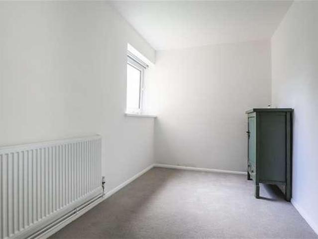 Flat for sale in Five Acres, Hertfordshire