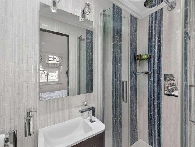 Flat for sale in East Marylebone, Mayfair