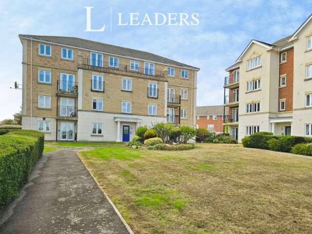Flat for sale in Priddy's Hard, Middlecroft