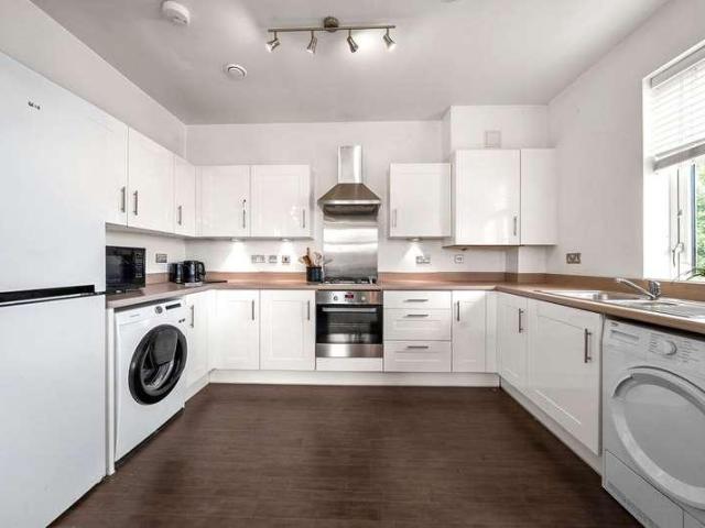 Flat for sale in Lower Halliford, Surrey