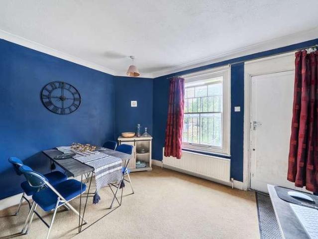 Flat for sale in Greater London