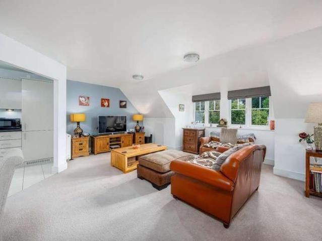 Flat for sale in St John's, Wealden