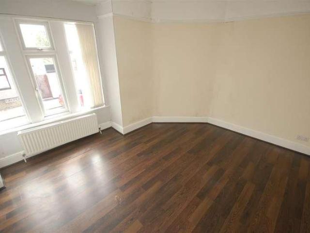 Flat for sale in Wallasey, New Brighton
