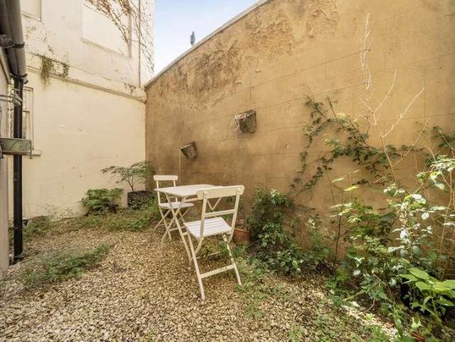 Flat for sale in Montpellier, Golden Valley