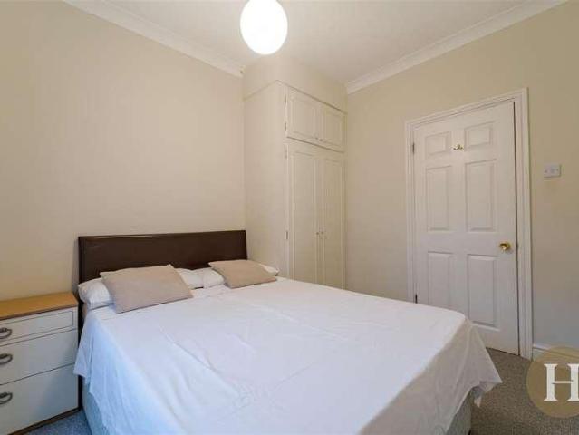 Flat for sale in Harborne, West Midlands