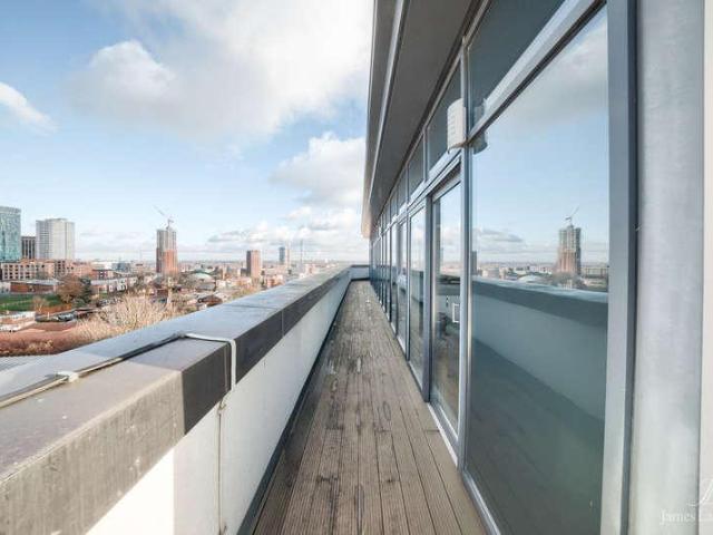 Flat for sale in Calthorpe Fields, West Midlands
