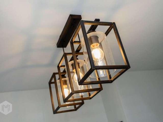 Flat for sale in Lee Bank, Greater Manchester
