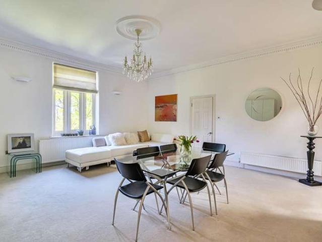 Flat for sale in Lower Hamswell, Doynton