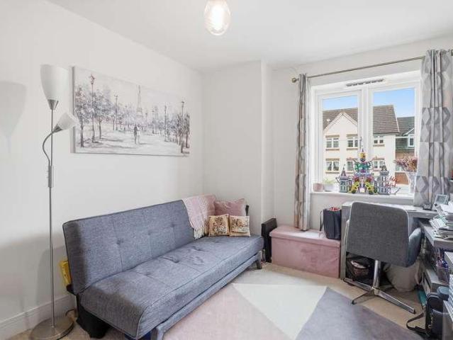 Flat for sale in Bletchley and Fenny Stratford, Fenny Stratford